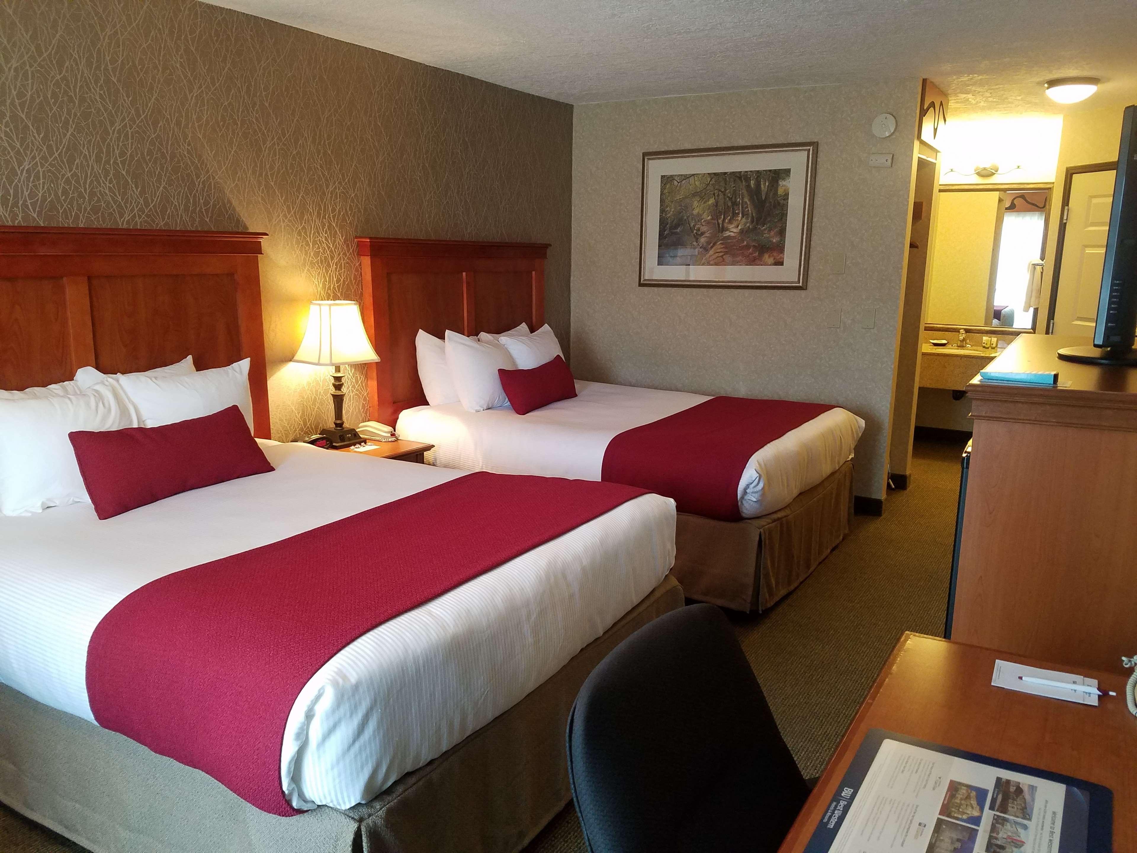 Best Western Plus Rivershore Hotel Oregon City Exterior foto