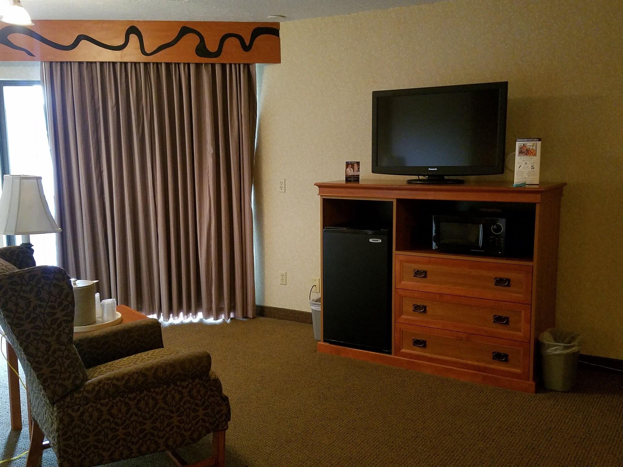 Best Western Plus Rivershore Hotel Oregon City Exterior foto