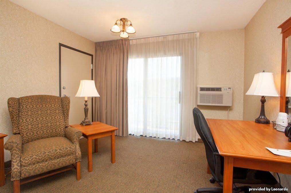 Best Western Plus Rivershore Hotel Oregon City Exterior foto