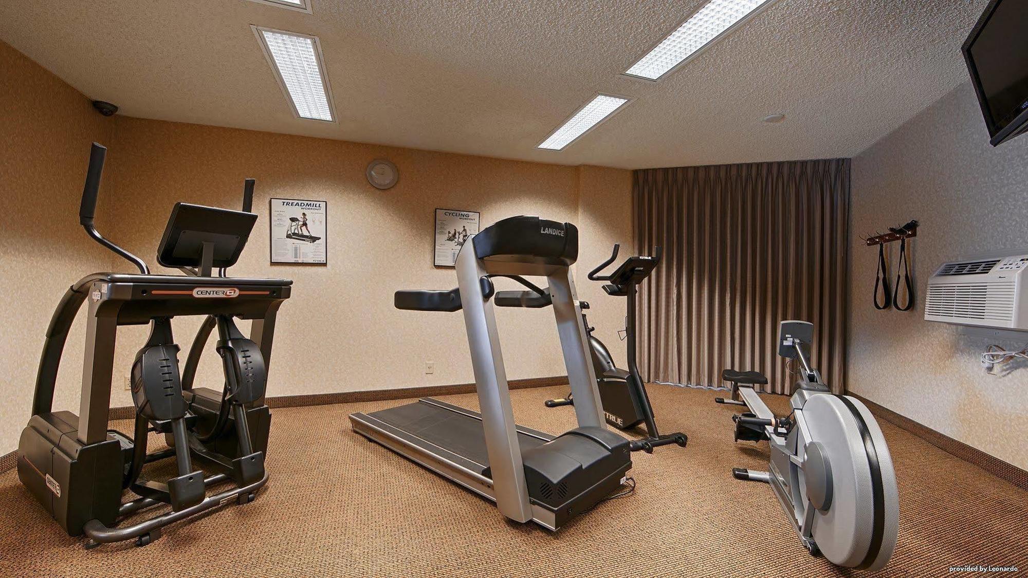 Best Western Plus Rivershore Hotel Oregon City Exterior foto